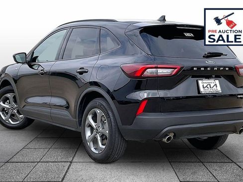 Used 2025 Ford Escape ST-Line AWD/4WD image 12