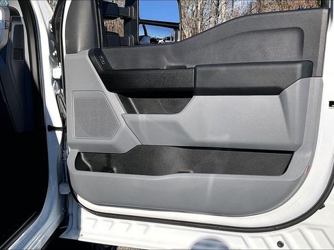 Certified 2023 Ford F250 XL AWD/4WD image 22