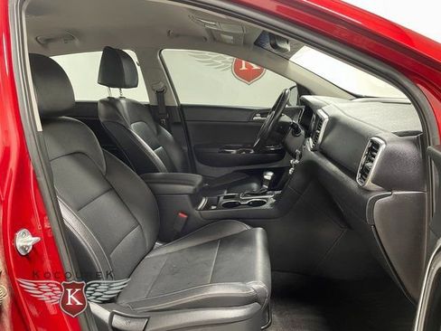 Used 2020 Kia Sportage EX image 22