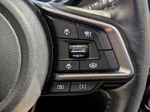 Used 2021 Subaru Forester Premium image 9