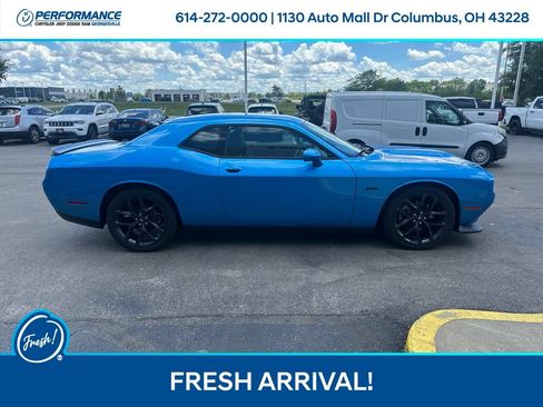 Used 2023 Dodge Challenger R/T w/ Blacktop Package RWD image 3