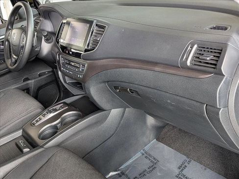 Used 2023 Honda Ridgeline Sport image 19