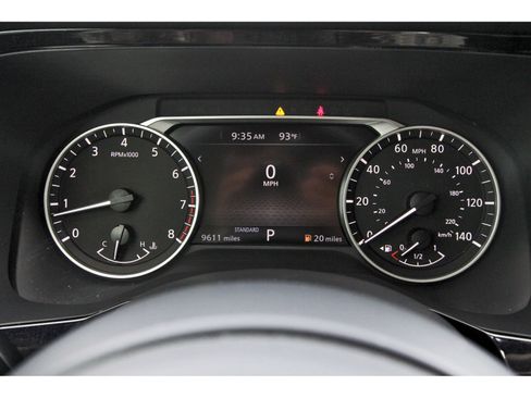 Certified 2025 Nissan Pathfinder SV w/ SV Premium Package FWD image 17
