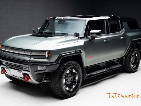 Used 2024 GMC Hummer EV 3X w/ Extreme Off-Road Package AWD/4WD image 1