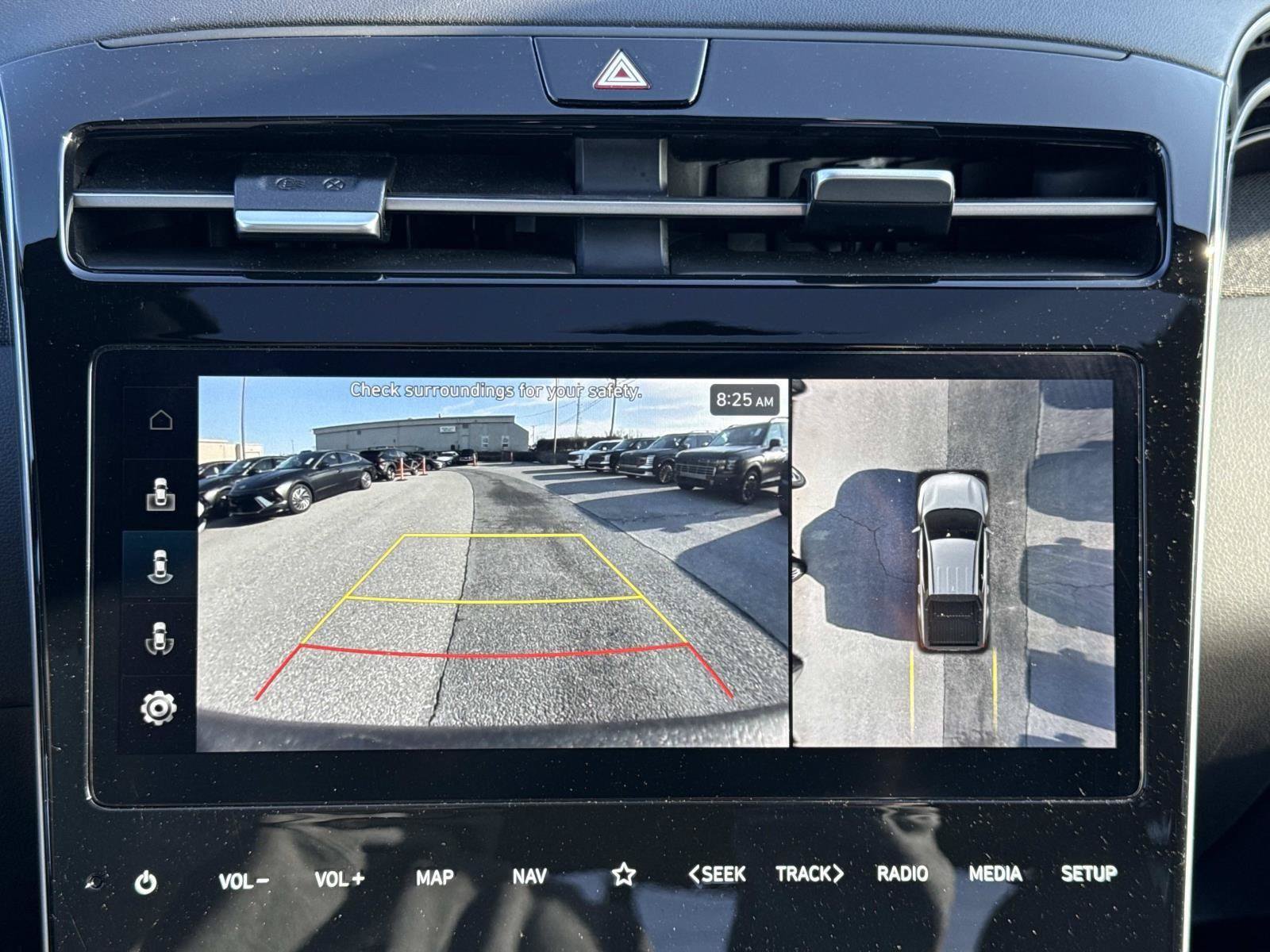Used 2023 Hyundai Santa Cruz Limited AWD/4WD image 6
