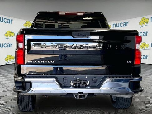 Used 2023 Chevrolet Silverado 1500 LT AWD/4WD image 3