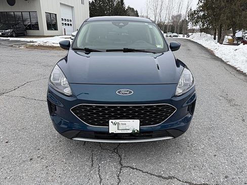 Used 2020 Ford Escape SE image 8