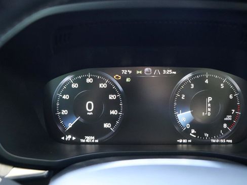 Used 2018 Volvo XC60 T5 Inscription w/ Convenience Package AWD/4WD image 14