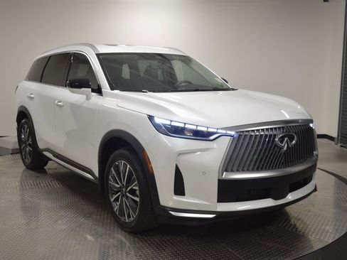 Certified 2026 INFINITI QX60 Luxe w/ Cargo Package image 7