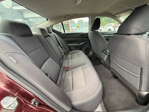 Used 2023 Nissan Altima 2.5 SV AWD/4WD image 17