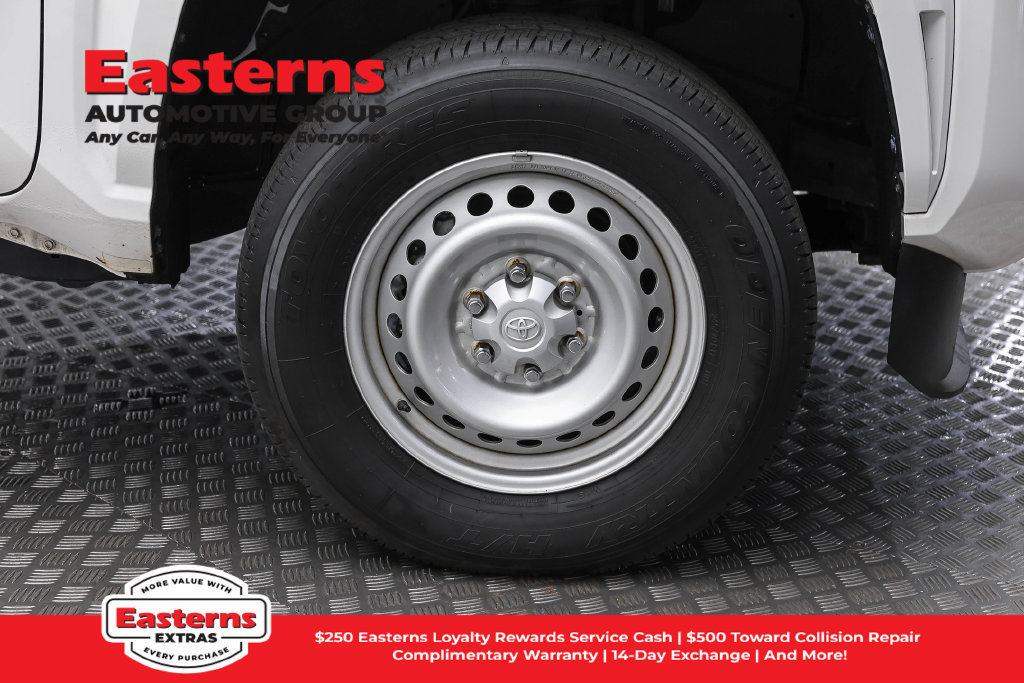 Used 2024 Toyota Tacoma SR RWD image 28