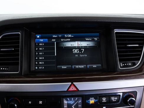 Used 2015 Hyundai Genesis 3.8 w/ Option Group 02 image 29