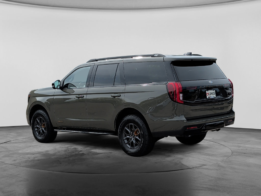 Used 2025 Ford Expedition Tremor AWD/4WD image 5