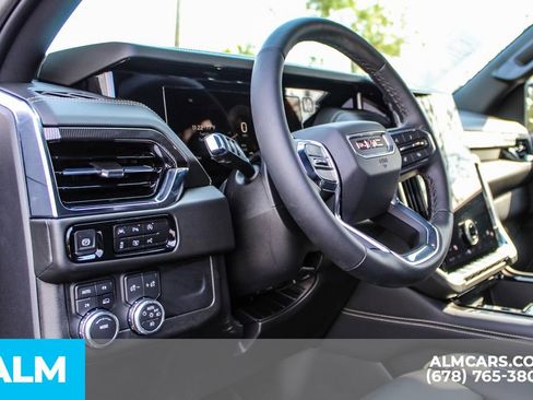 Used 2026 GMC Yukon XL Elevation image 35