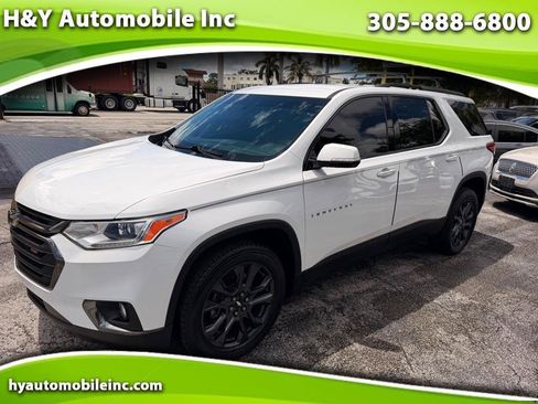 Used 2019 Chevrolet Traverse RS FWD image 1