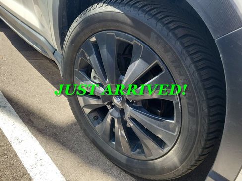 Used 2022 Subaru Ascent Onyx Edition AWD/4WD image 4
