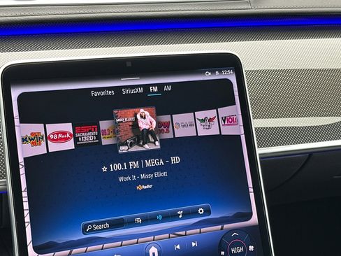 New 2025 Mercedes-Benz S 580 4MATIC Sedan image 17