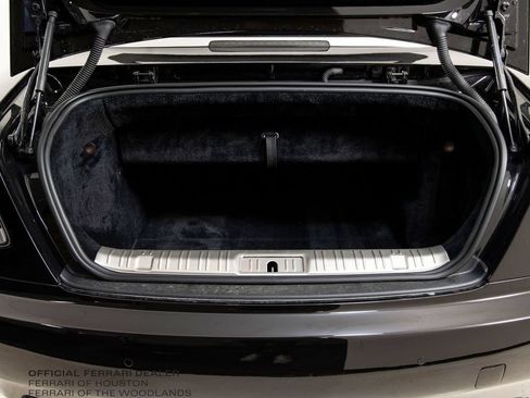 Used 2018 Rolls-Royce Dawn RWD image 39