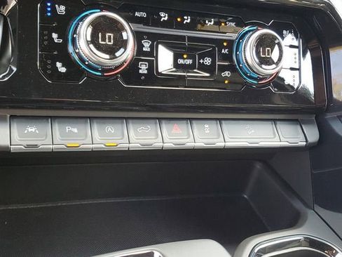 New 2026 GMC Sierra 1500 AT4 AWD/4WD image 25