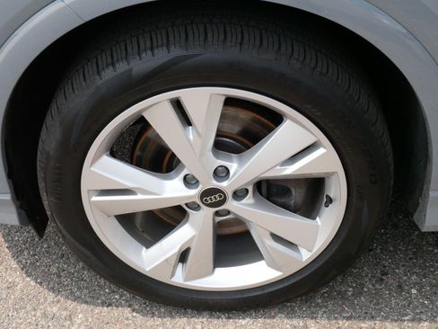 Used 2023 Audi Q4 e-tron Premium Plus w/ Premium Plus AWD/4WD image 15