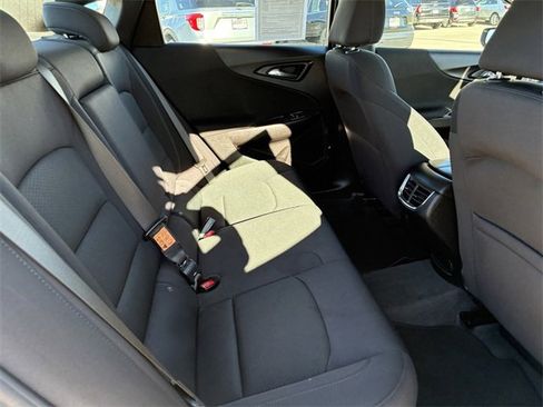 Used 2024 Chevrolet Malibu LT image 14