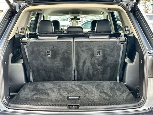 Used 2024 Volkswagen Atlas SE image 17