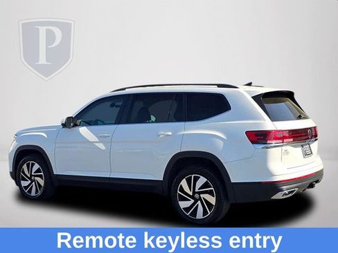 Used 2024 Volkswagen Atlas SE image 9