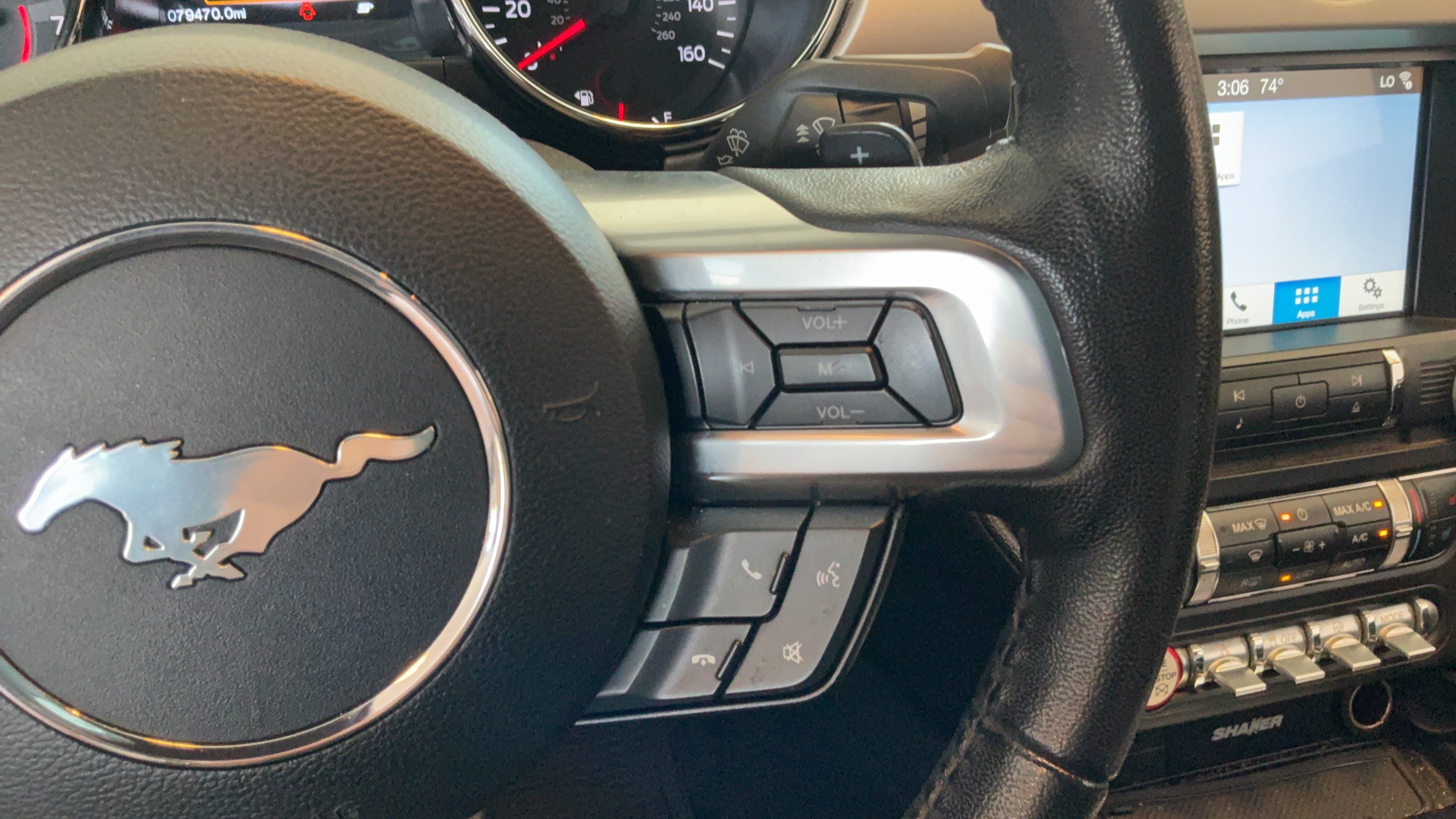 Used 2017 Ford Mustang Premium RWD image 17