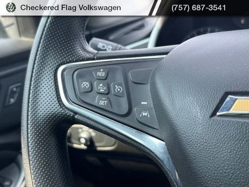 Used 2024 Chevrolet Malibu LT FWD image 34