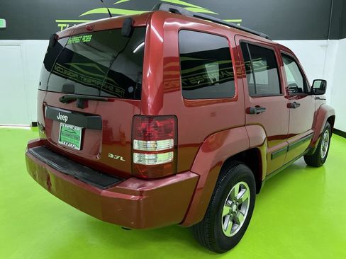Used 2008 Jeep Liberty Sport w/ Popular Equipment Group AWD/4WD image 9