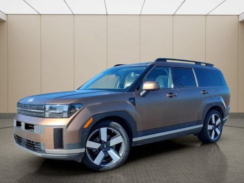 Used 2024 Hyundai Santa Fe Limited FWD image 2