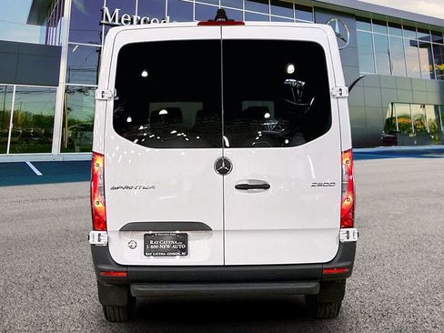 Used 2026 Mercedes-Benz Sprinter 2500 image 4