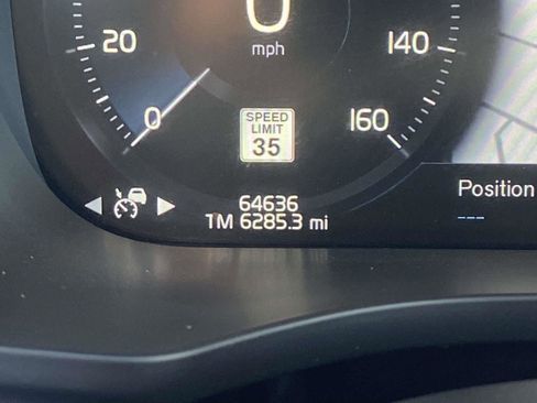 Used 2019 Volvo XC60 T8 Inscription w/ Advanced Package image 26