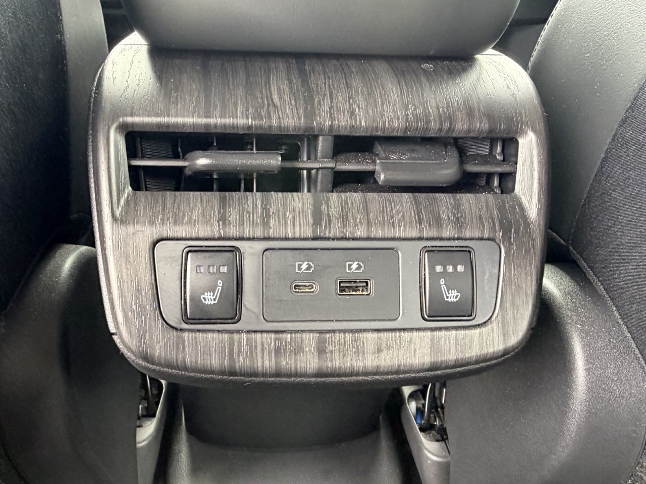 Certified 2024 Nissan Ariya FWD image 14