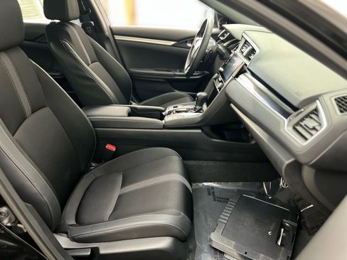 Used 2020 Honda Civic Sport image 25