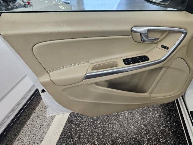 Used 2015 Volvo S60 T5 Premier Plus AWD/4WD image 26