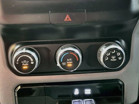 Used 2023 RAM 1500 Big Horn AWD/4WD image 15