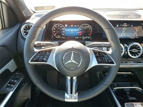 New 2026 Mercedes-Benz GLB 250 GLB 250 image 19