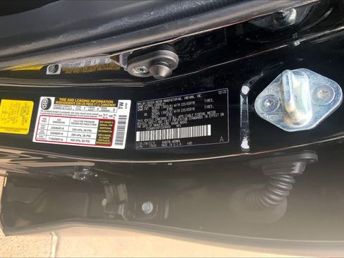 Used 2023 Toyota Highlander Bronze Edition AWD/4WD image 34
