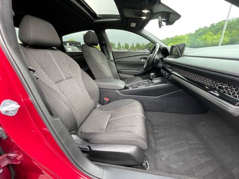 Certified 2024 Honda Accord Sport image 33