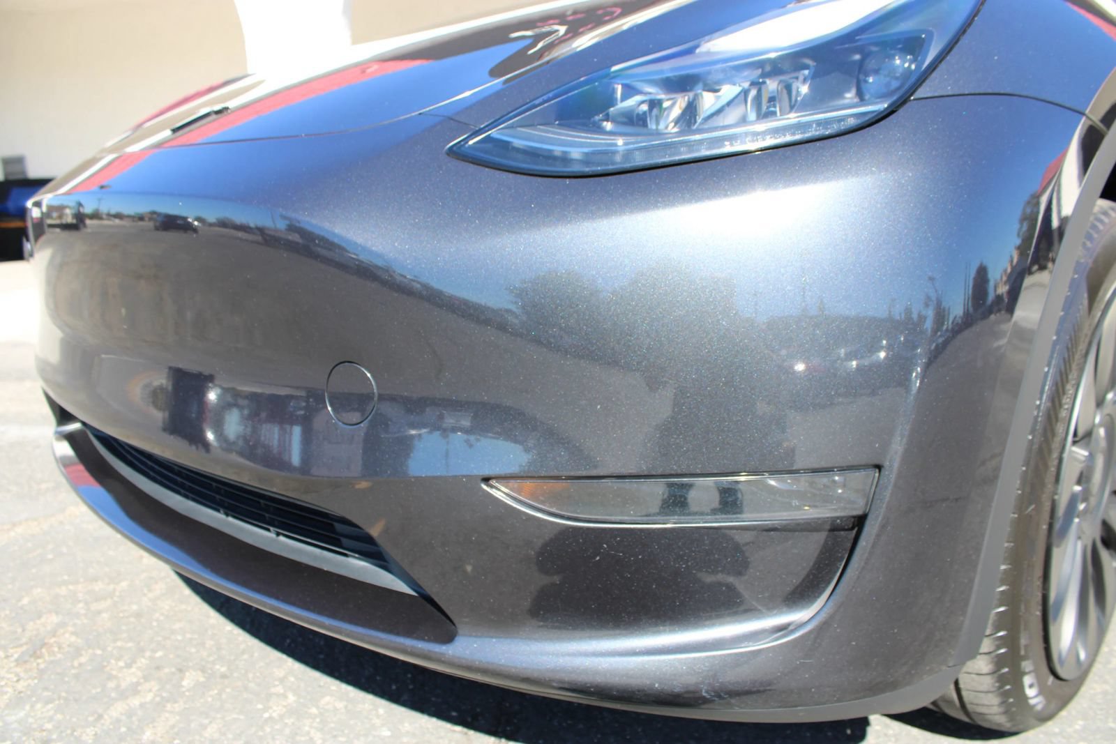 Used 2024 Tesla Model Y 2WD image 4