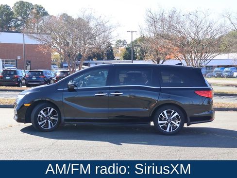 Used 2018 Honda Odyssey Elite image 4