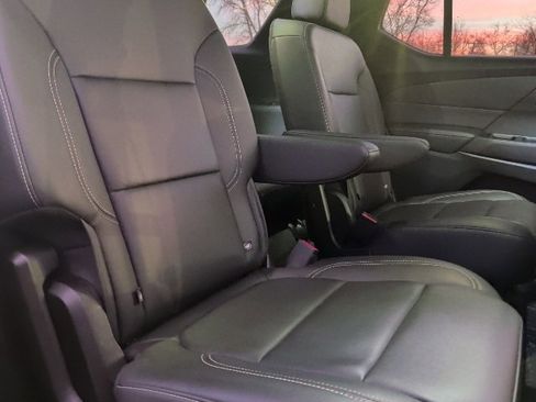 Certified 2023 Chevrolet Traverse LT image 20