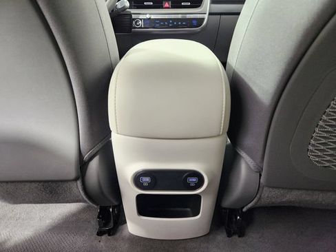 Certified 2024 Hyundai Ioniq 5 SEL AWD/4WD image 17