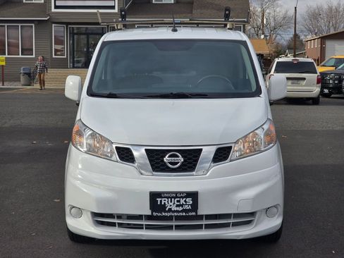 Used 2018 Nissan NV200 SV w/ Navigation Package image 8