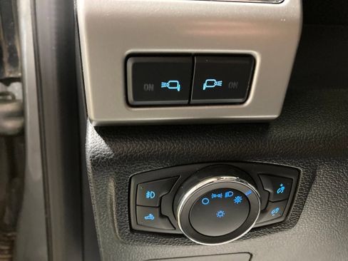 Used 2019 Ford F150 Lariat image 20