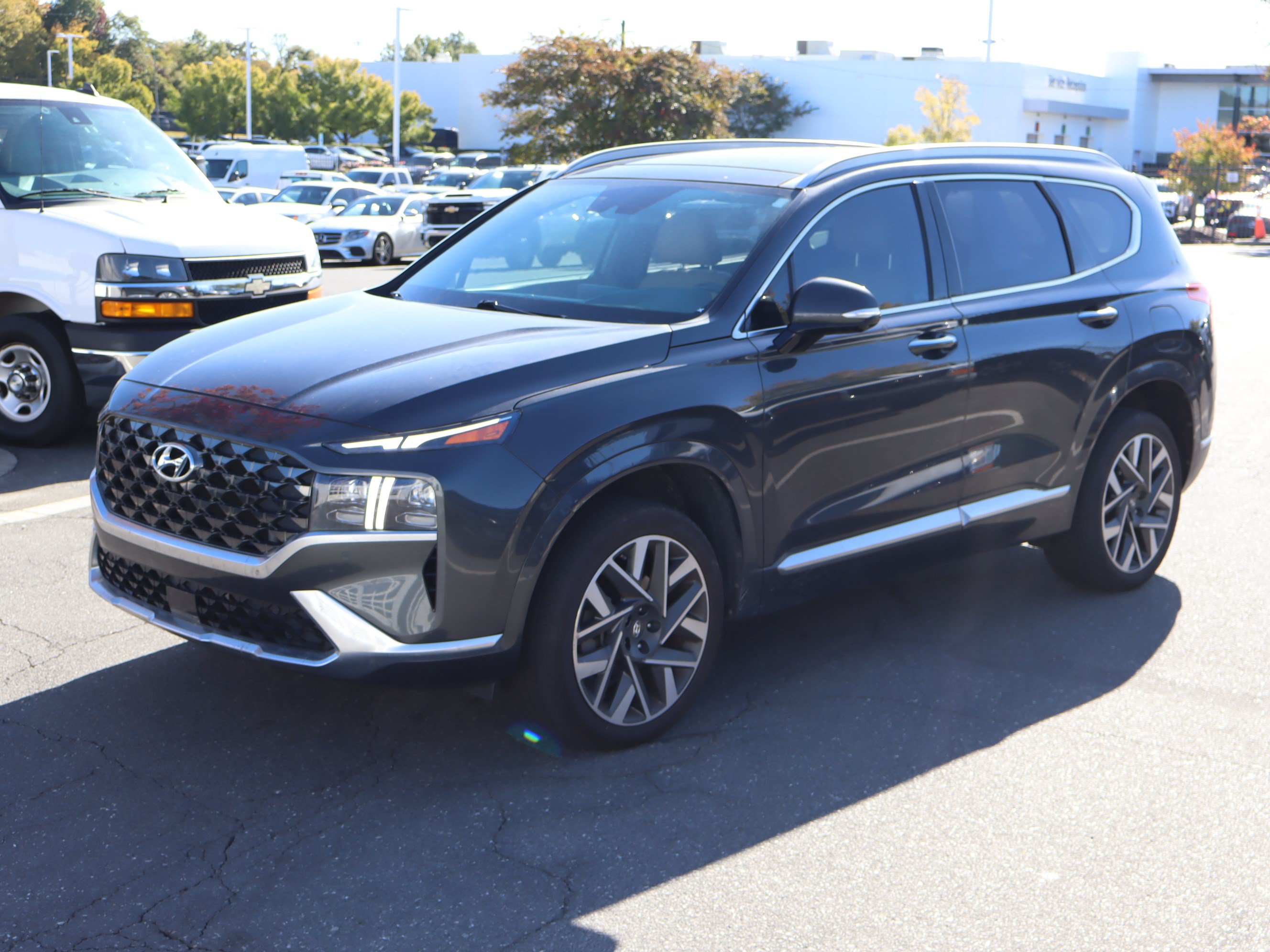 Used 2021 Hyundai Santa Fe Calligraphy w/ Cargo Package AWD/4WD image 5