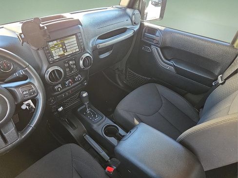 Used 2015 Jeep Wrangler Unlimited Sport w/ Quick Order Package 24S AWD/4WD image 19