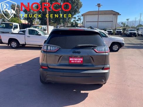 Used 2019 Jeep Cherokee Latitude Plus image 6