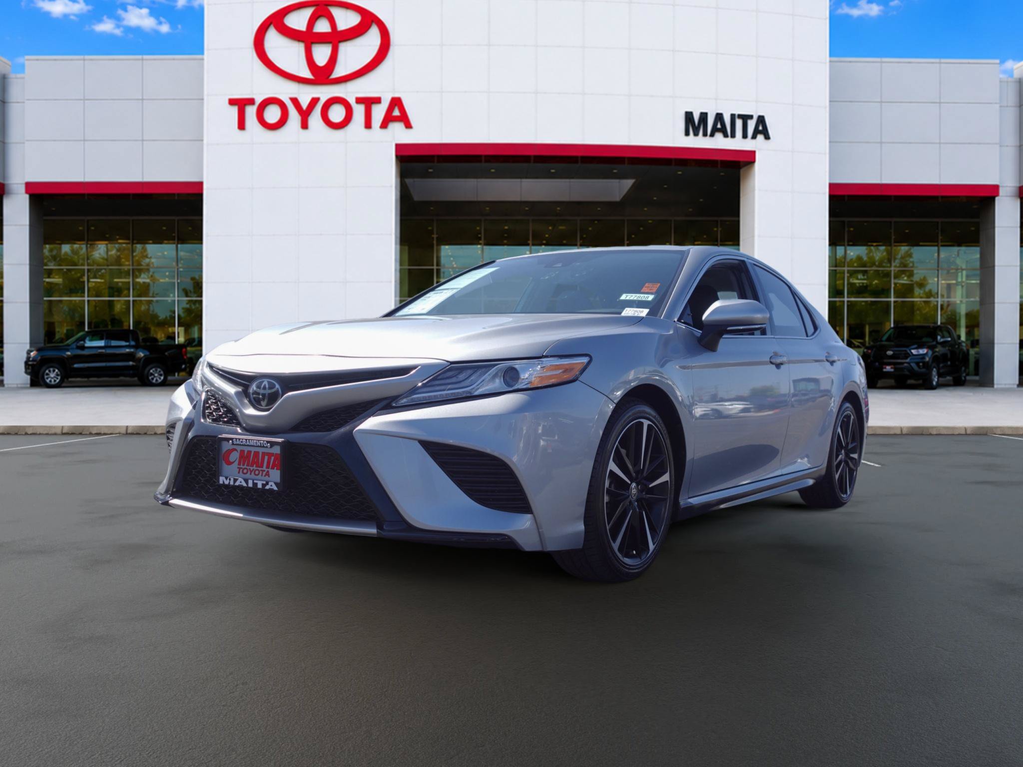 Used 2020 Toyota Camry XSE FWD image 7